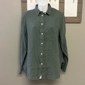J. Crew Women’s Green Long Sleeve Super Soft Cotton Button Down Shirt- Size 6